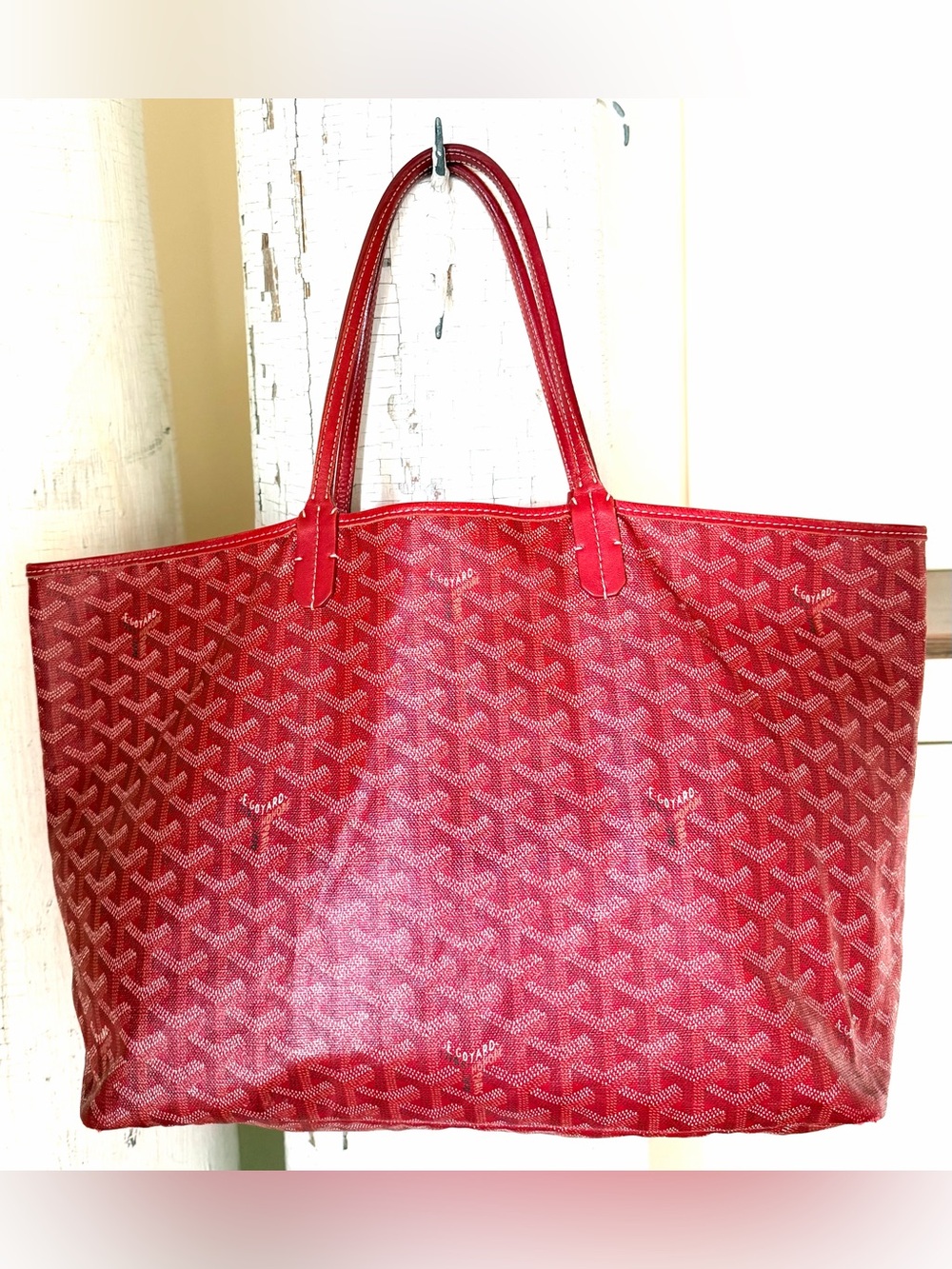 GOYARD Saint Louis PM Red Goyardine Tote Bag + Pouch - Picture 4 of 16